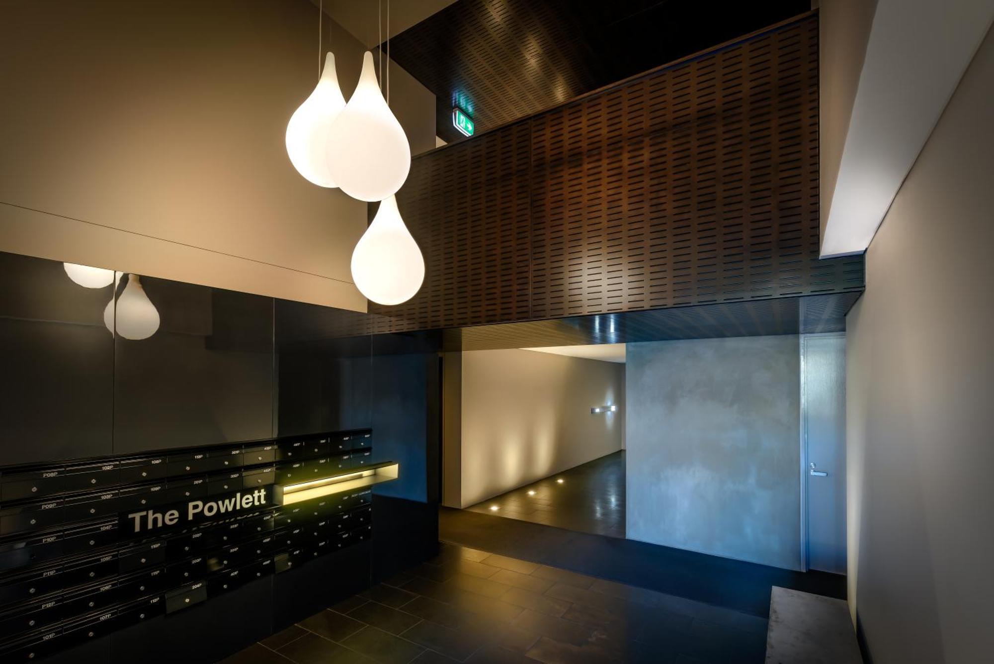 Adele Apartment Hotel East Melbourne Exterior photo